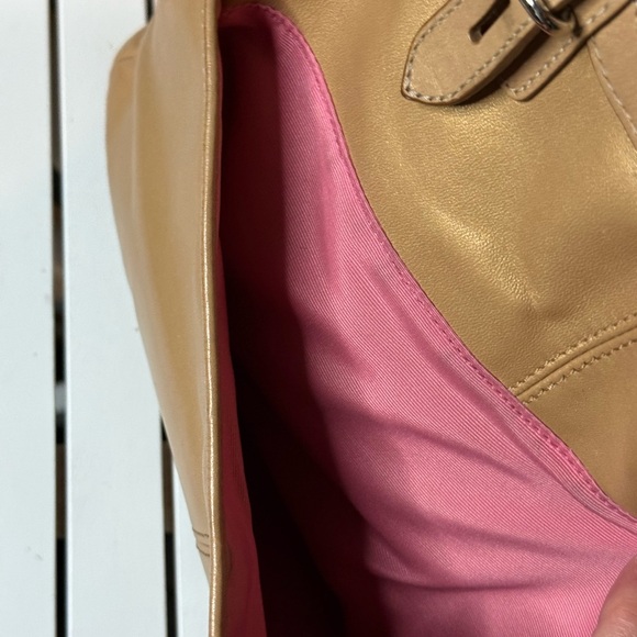 Coach Hampton Laguna Leather Handbag Tote M1082-F16565 Gold Shimmery -Authentic - Picture 5 of 7